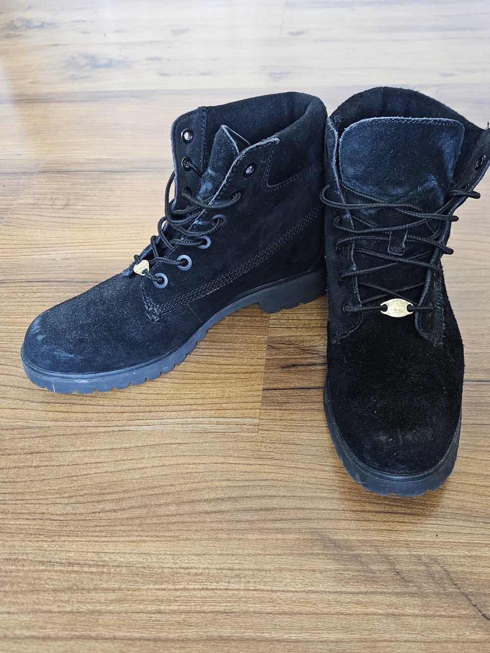 Timberland Women's Black Suede Lace-Up Ankle Boots